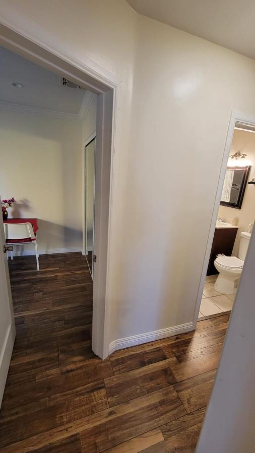 Apartamento Adorable Modern With Full Kitchen *